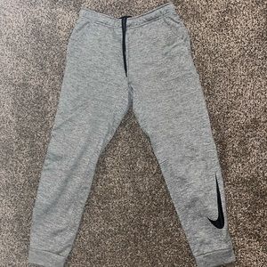 Nike Therma-Fit Joggers